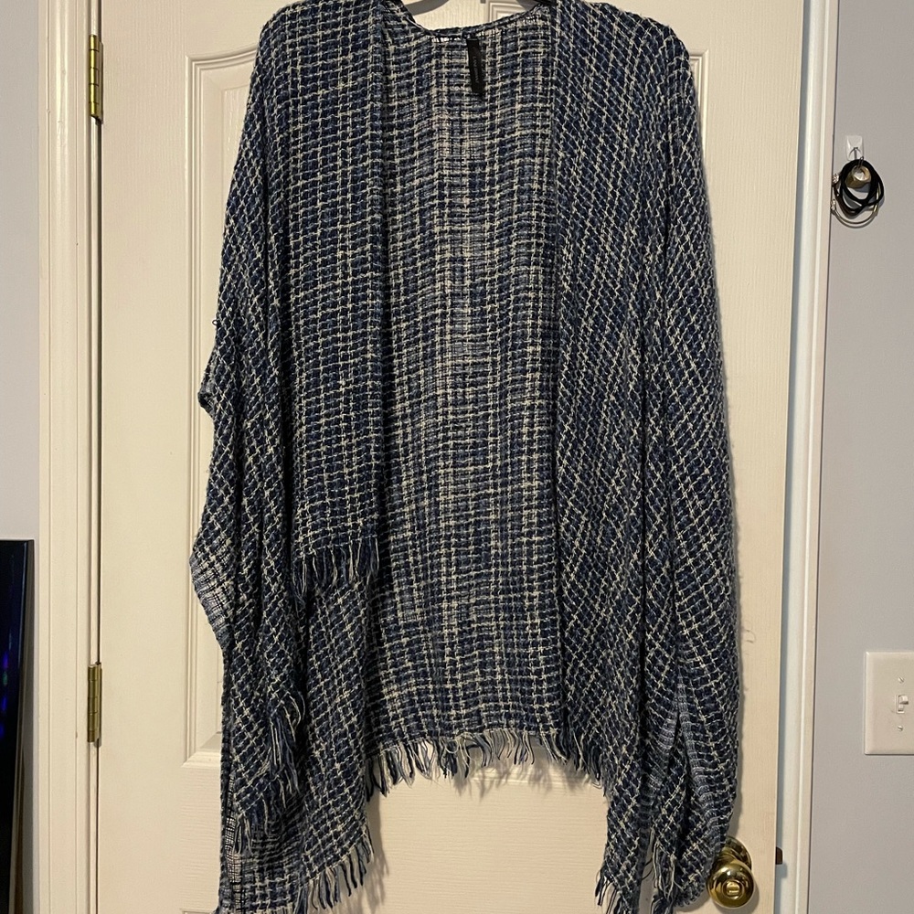 Lane Bryant Blue/White Plaid Kimono/Shawl